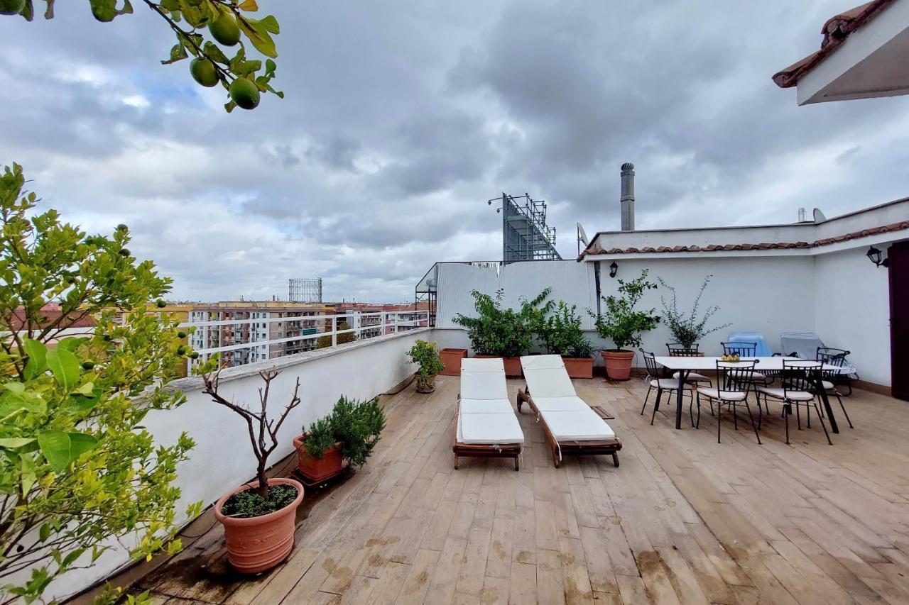 Appartamento Ych-Elegante Attico Vicino Marconi Roma Esterno foto