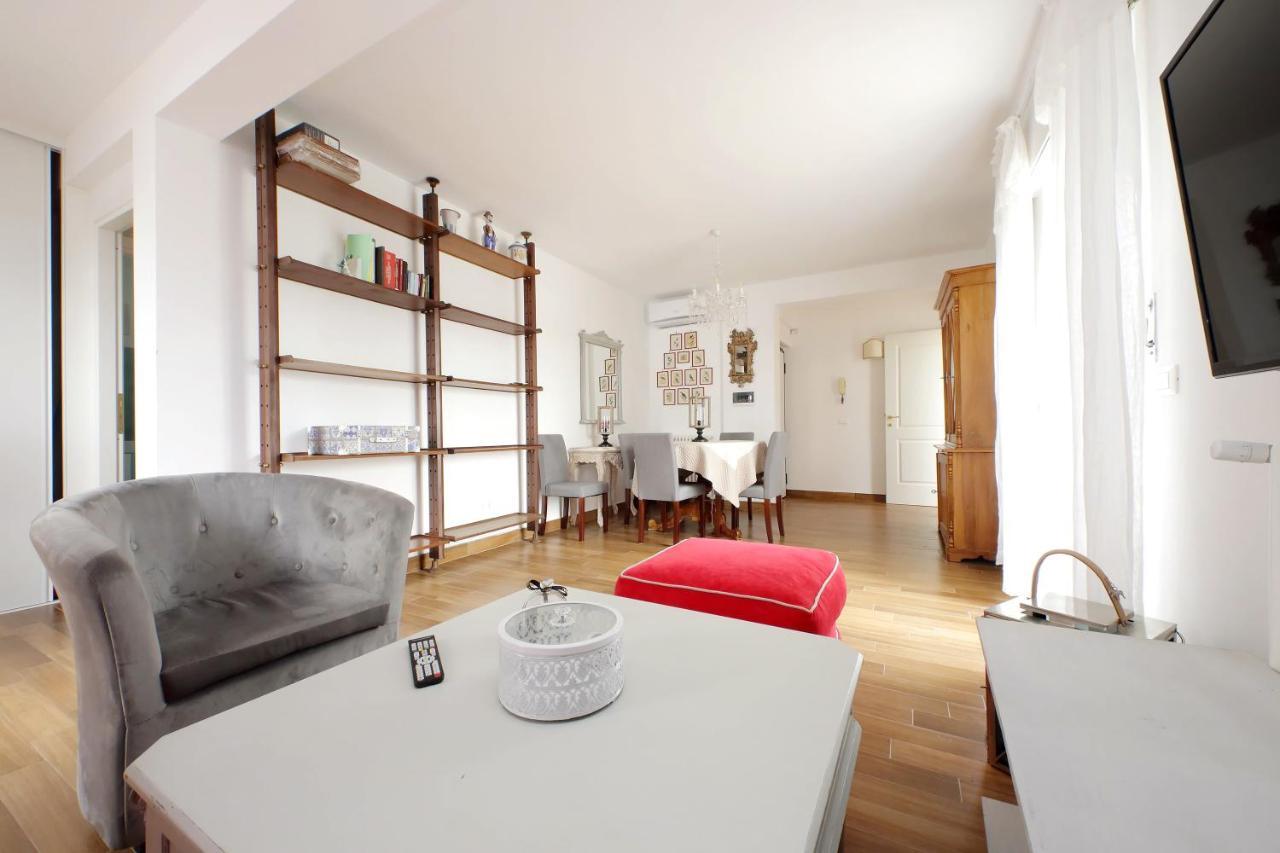 Appartamento Ych-Elegante Attico Vicino Marconi Roma Esterno foto